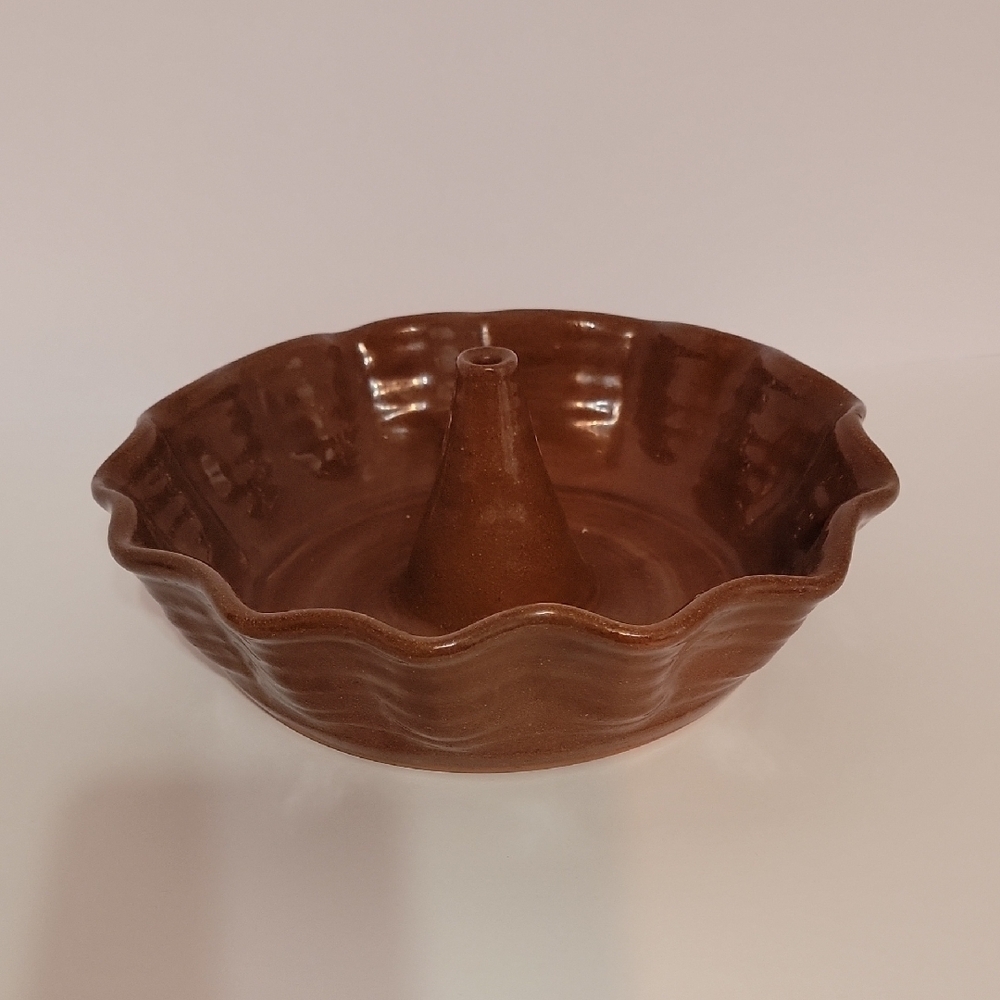 Hand Made Brown Ceramic Bundt Pan, S.C. 1997. Beautiful!